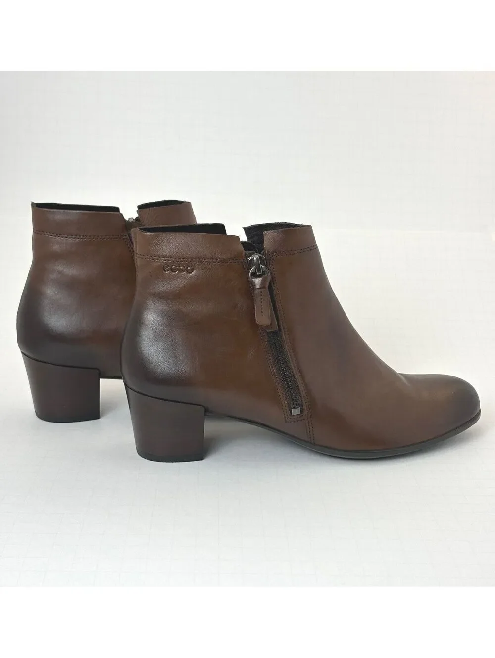 ECCO Shape M 35 Ankle Boots Women's Size 39 / US 8.5